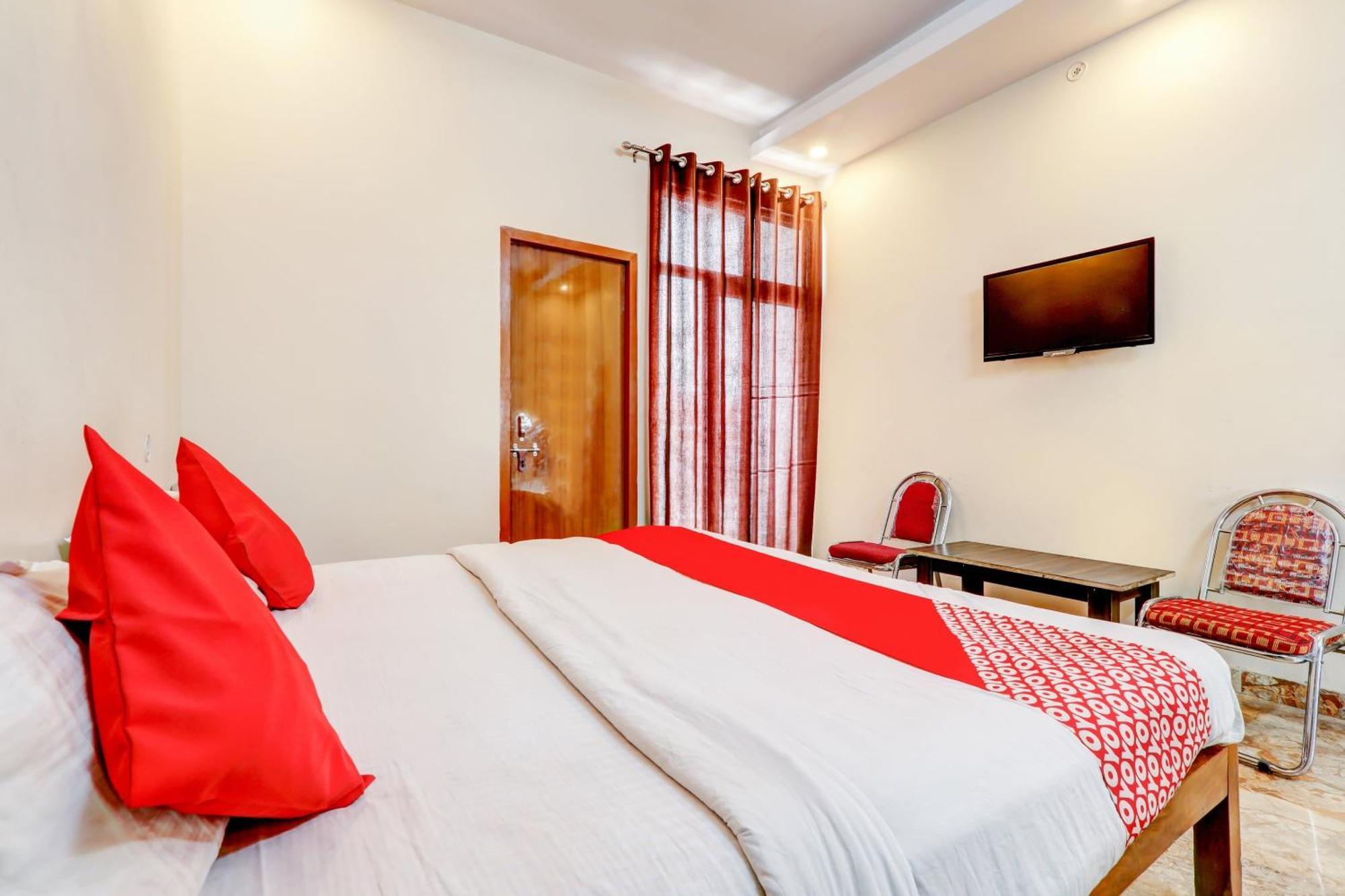 Hotel Oyo Flagship Raghuvar Palace à Lucknow Extérieur photo