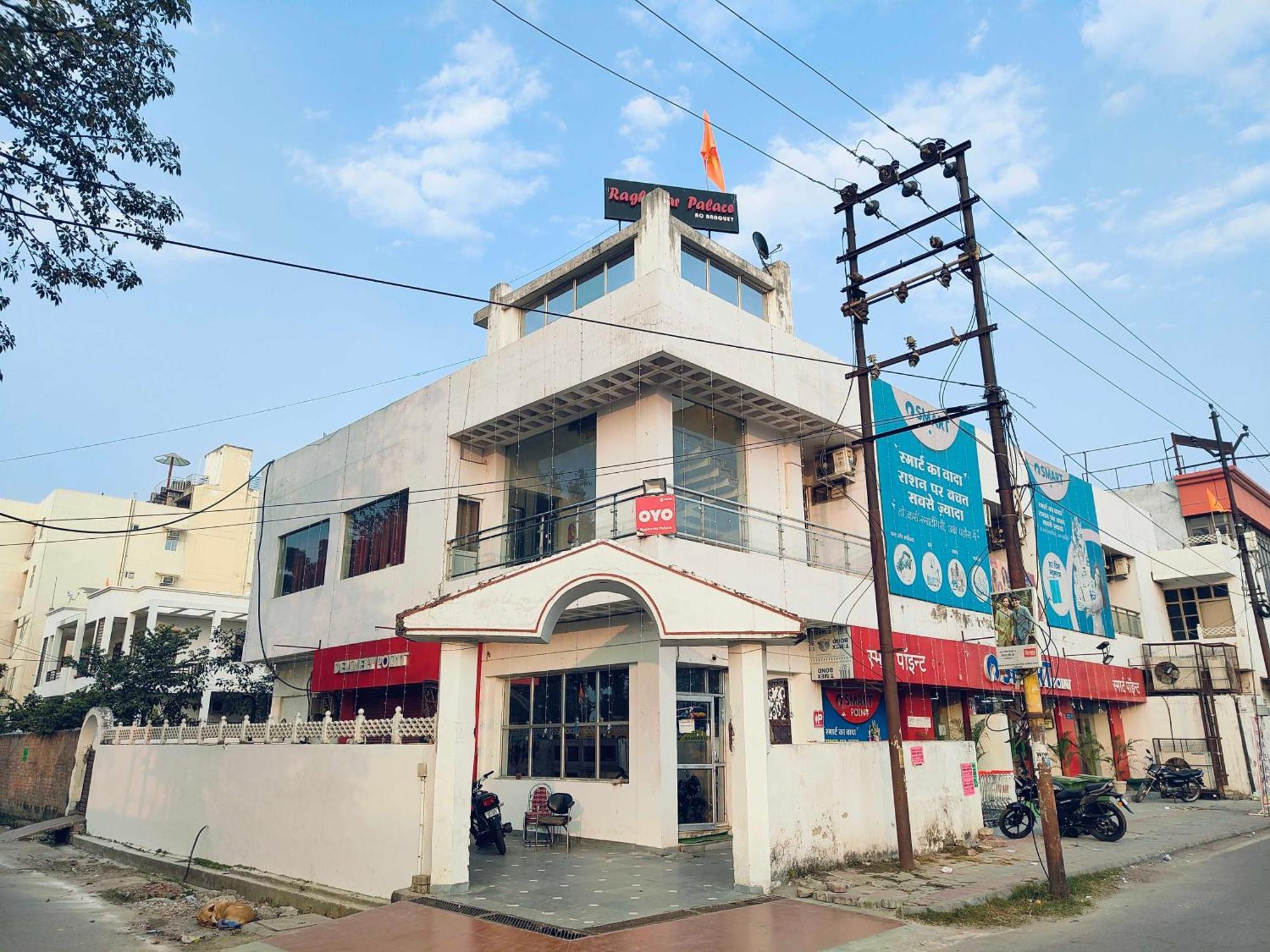 Hotel Oyo Flagship Raghuvar Palace à Lucknow Extérieur photo