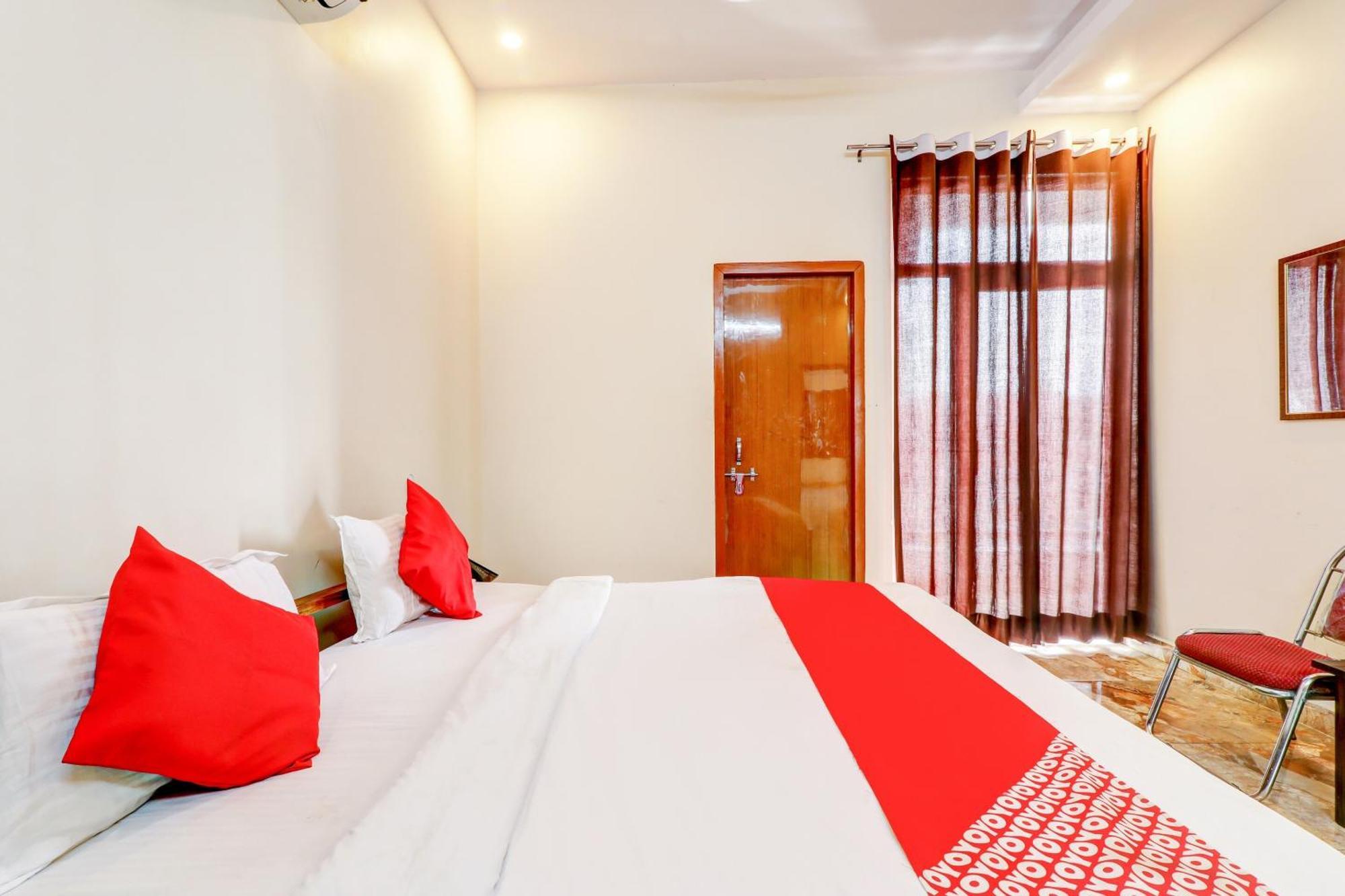 Hotel Oyo Flagship Raghuvar Palace à Lucknow Extérieur photo